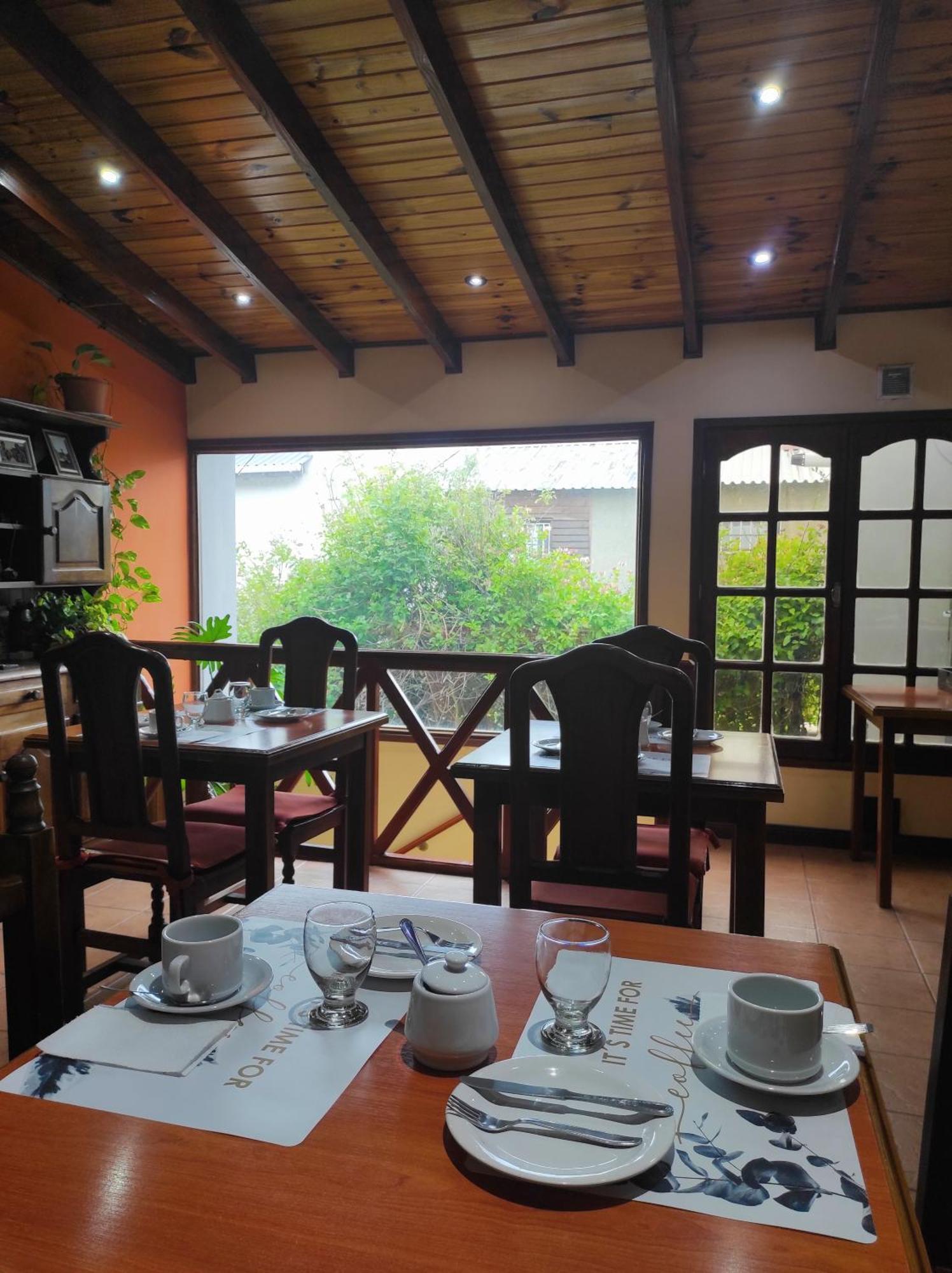 Las Retamas B&B Ushuaia Bagian luar foto