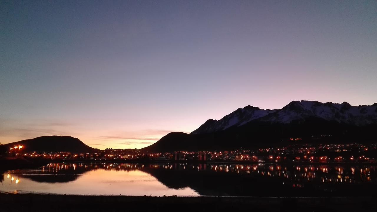 Las Retamas B&B Ushuaia Bagian luar foto
